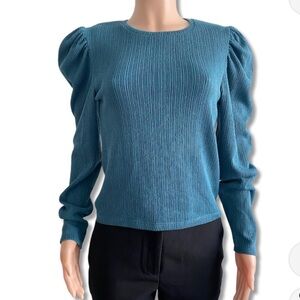 ZARA Turquoise Long Sleeve Ribbed Top With
Puffed Sleeves